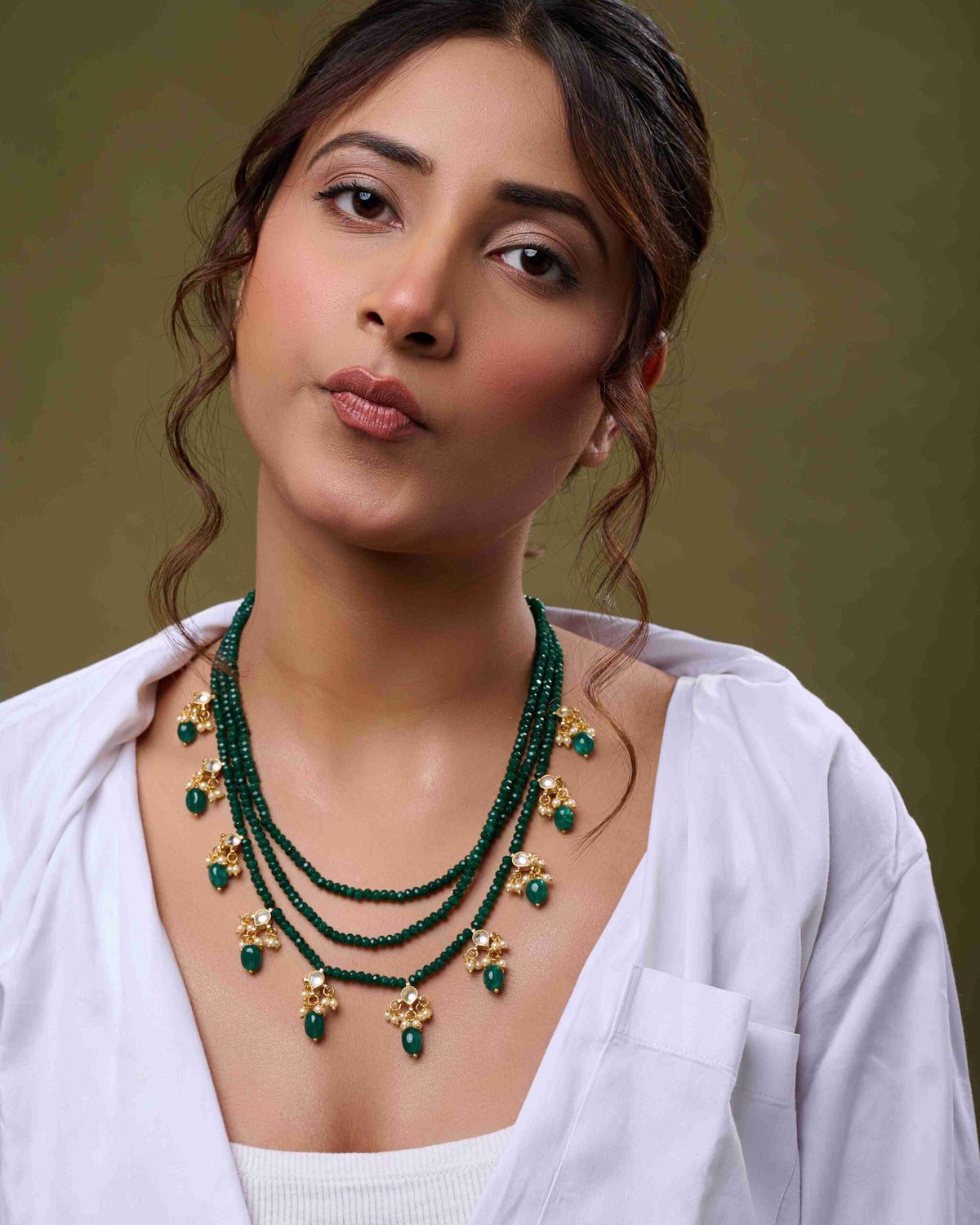 Smaragdine Glow Necklace