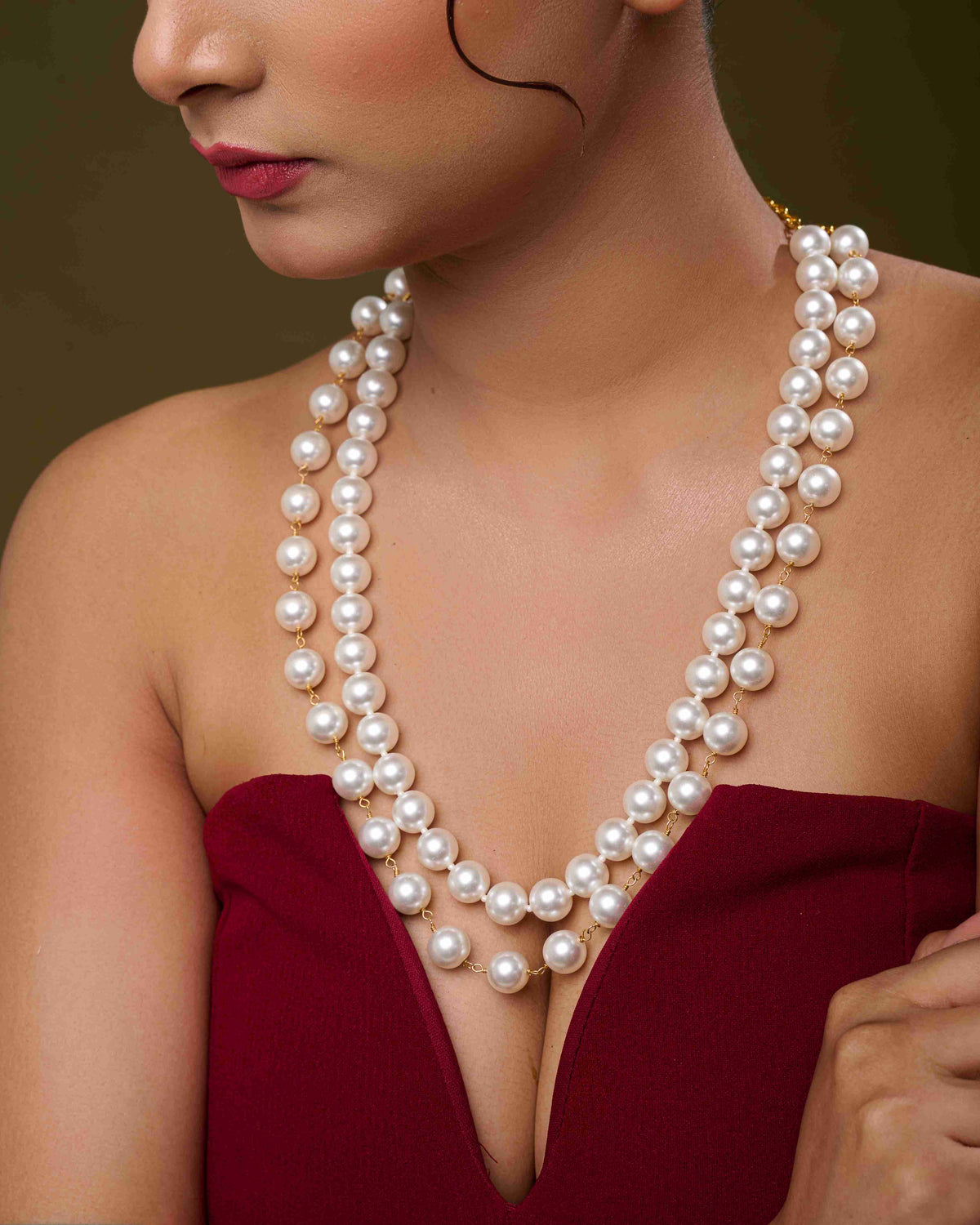 Serene Pearl Necklace