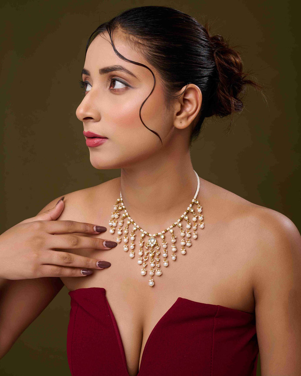 Lustre Vine Necklace