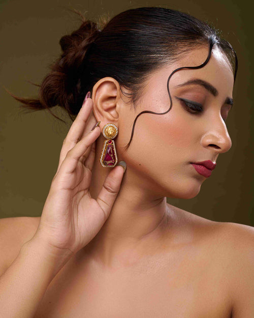 Noira Drops Earrings