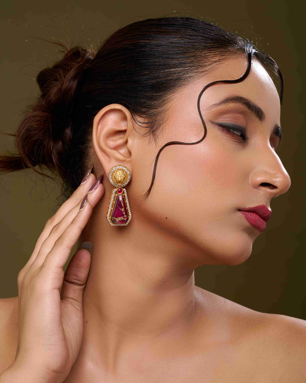 Noira Drops Earrings