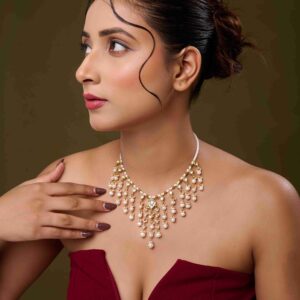 Lustre Vine Necklace